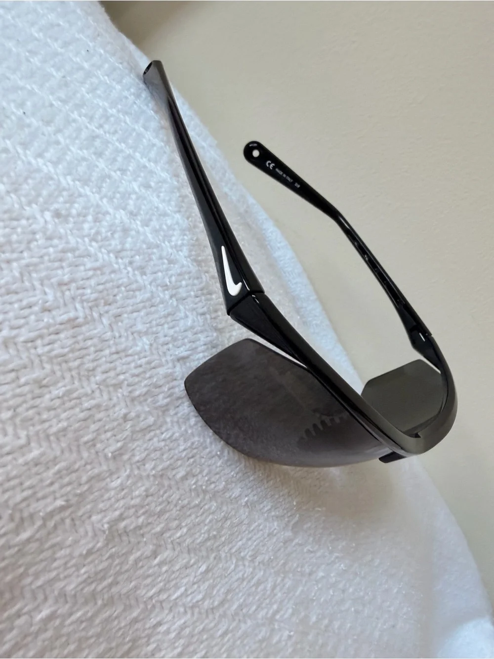 Nike TAILWIND Sunglasses Shiny Black Unisex